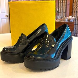 Madden Girl Patent Leather Black wedges size 7